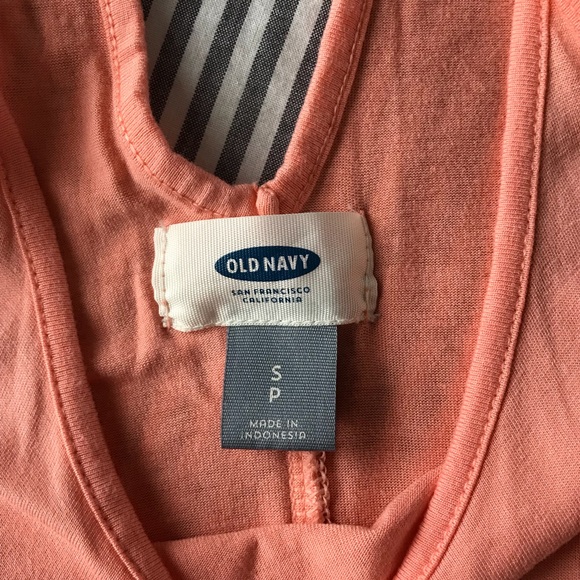 Old Navy racer back tank with cut out - S - Picture 3 of 3